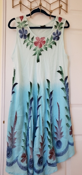 Beach Coverup - Picture 2 of 5